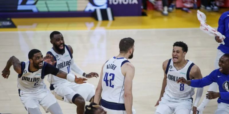 Даллас - Миннесота Даллас - Миннесота