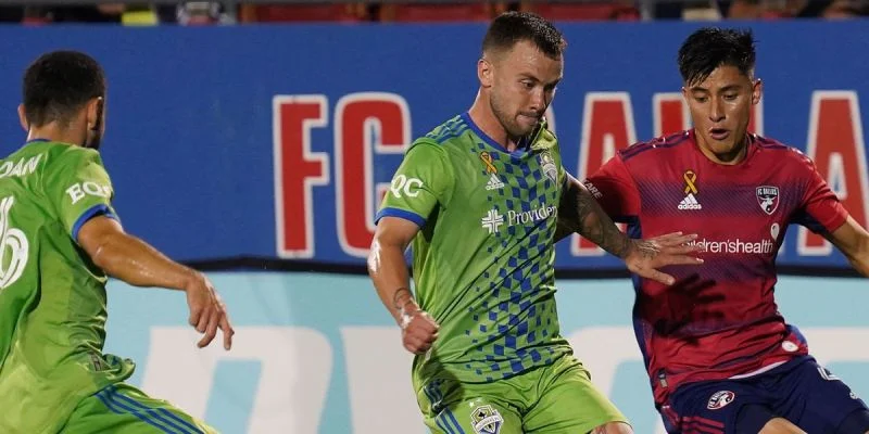 Сиэтл - Ванкувер Уайткэпс