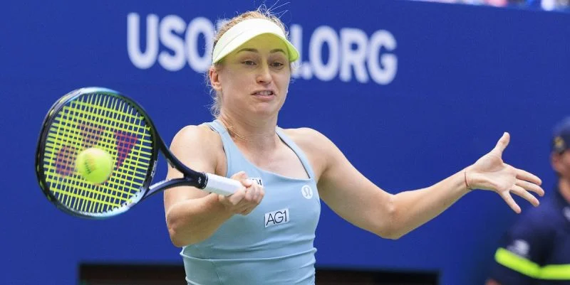 Далила Якупович - Дарья Сэвилл