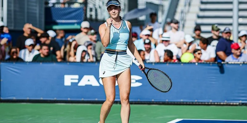 Ева Лис - Анна Шмидлова Ева Лис - Анна Шмидлова