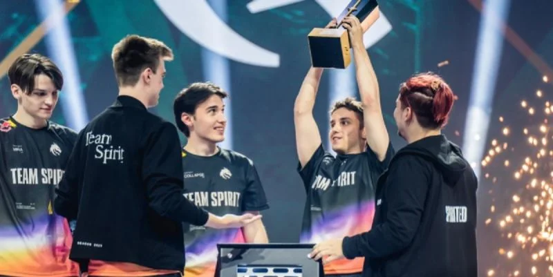 Team Spirit - 9 Pandas Team Spirit - 9 Pandas