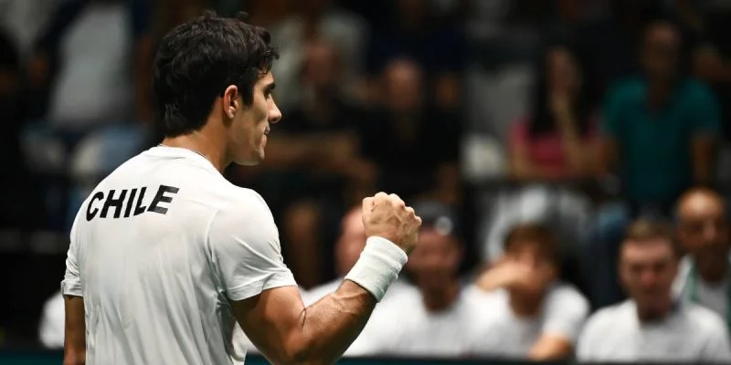 Ринки Хиджиката - Крис Гарин