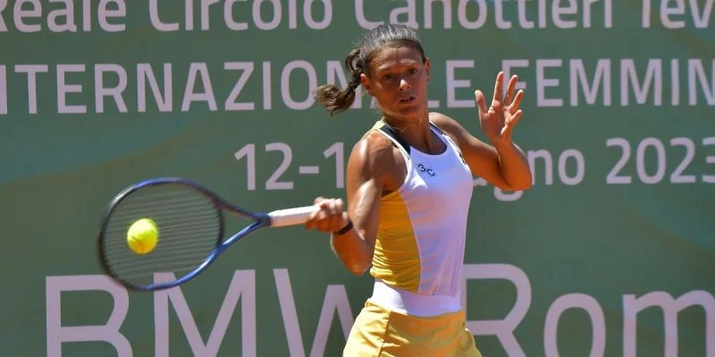 Сачия Викери - Хлоэ Паке Сачия Викери - Хлоэ Паке