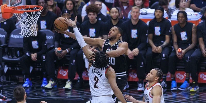 Финикс - Портленд Финикс - Портленд