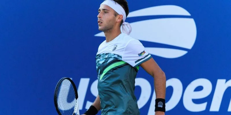 Синтаро Мотидзуки - Томас Этчеверри Синтаро Мотидзуки - Томас Этчеверри