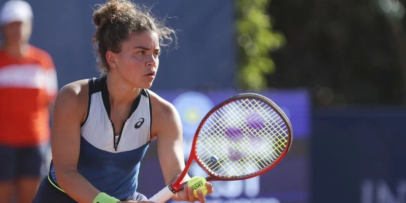 Жасмине Паолини - Ализе Корне