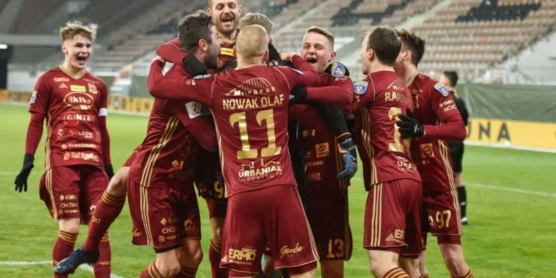 Сандецья - Хойнице