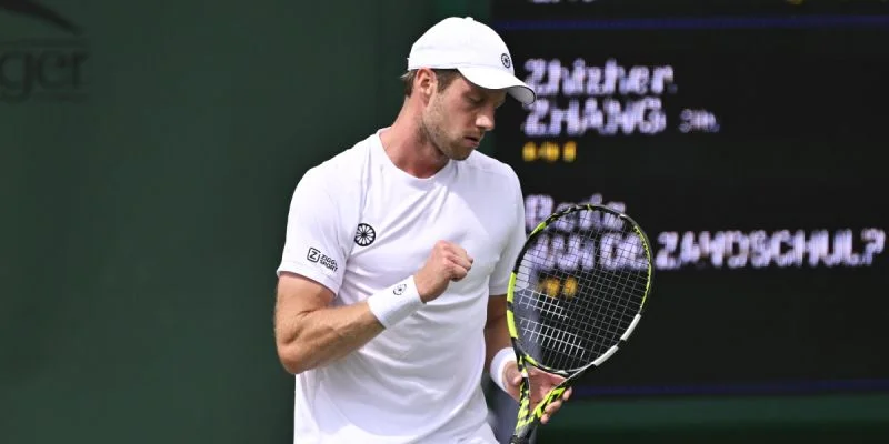 Доминик Штрикер - Ботик Ван де Зандшульп