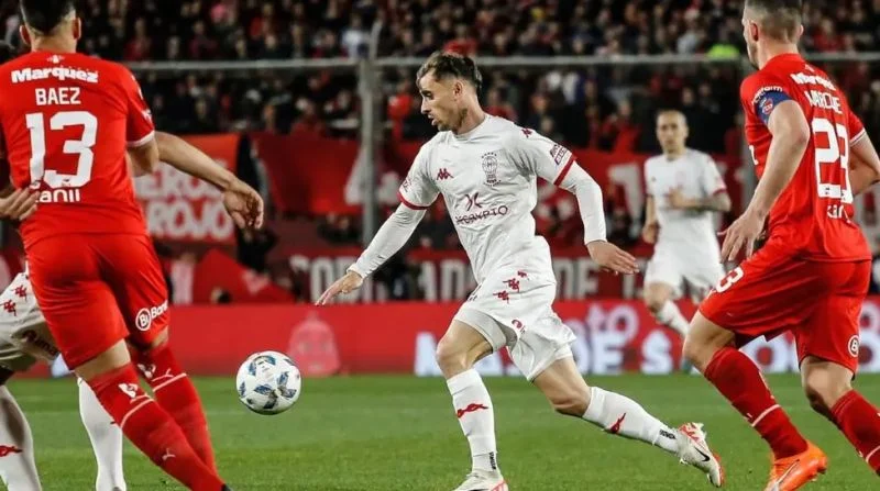 Химнасия и Эсгрима - Аргентинос Хуниорс