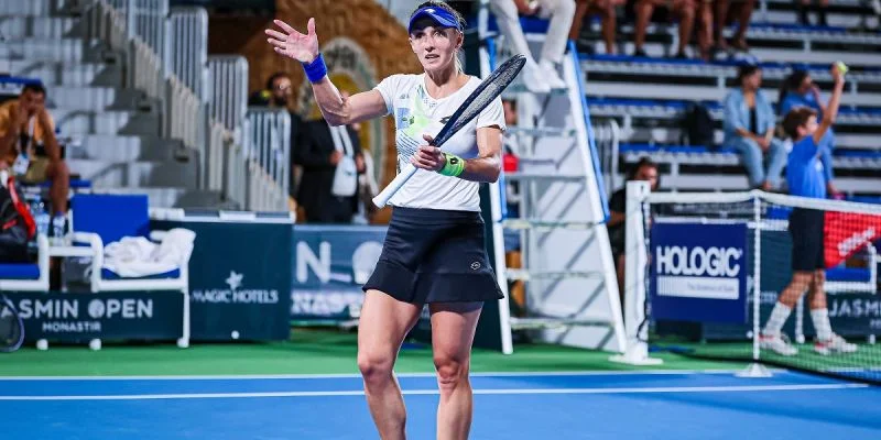 Леся Цуренко - Клер Лиу Леся Цуренко - Клер Лиу