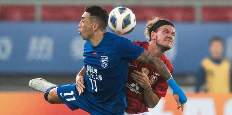 Далянь Про - Ухань Три Таунс