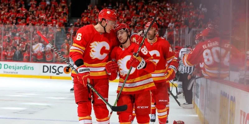 Коламбус - Калгари Коламбус - Калгари