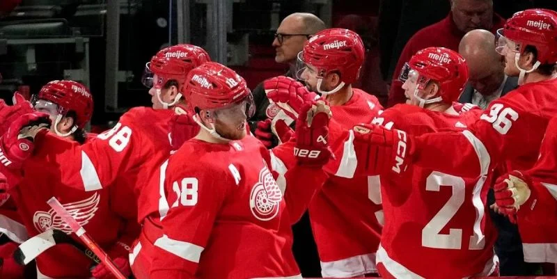 Детройт - Калгари