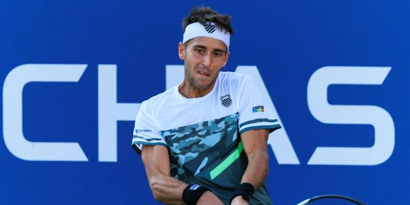 Томас Этчеверри - Себастьян Корда Томас Этчеверри - Себастьян Корда