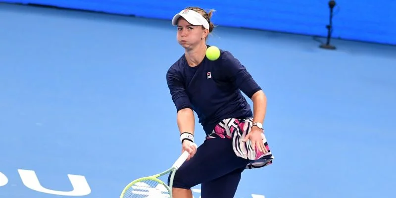 Барбора Крейчикова - Магда Линетт