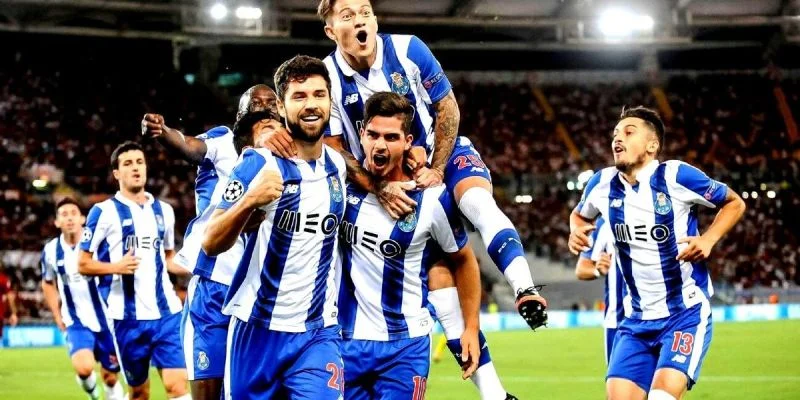 Антверпен - Порту