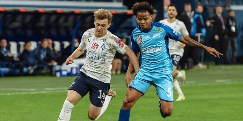 Крылья Советов - Оренбург