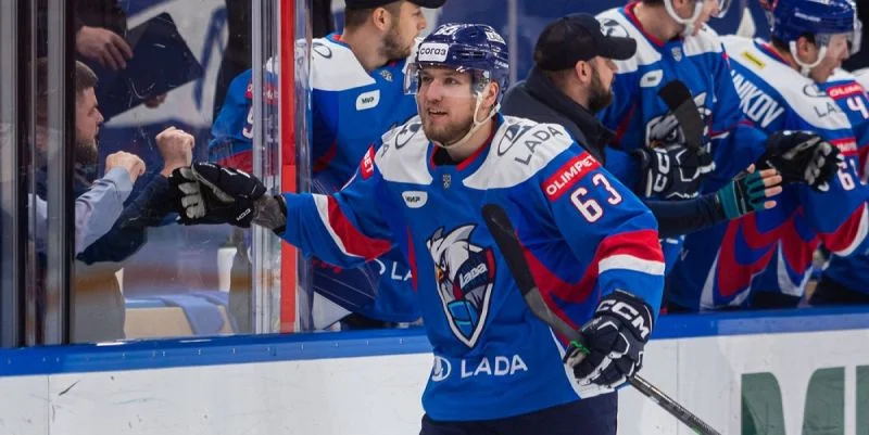 Лада - Адмирал Лада - Адмирал