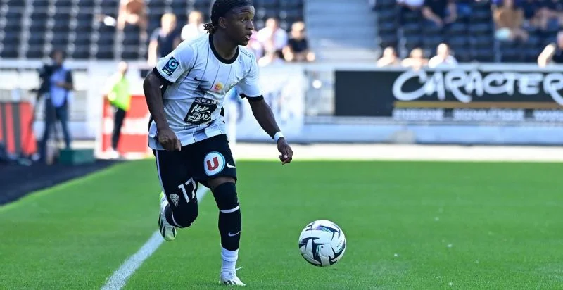 Сент-Этьен - Анже Сент-Этьен - Анже