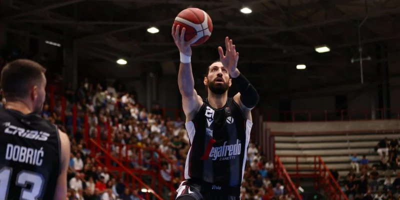 Виртус - Анадолу Эфес