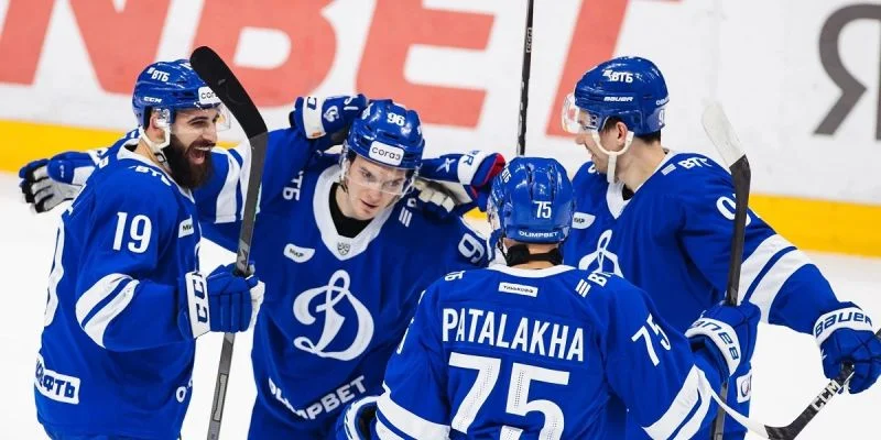 Локомотив - Динамо М