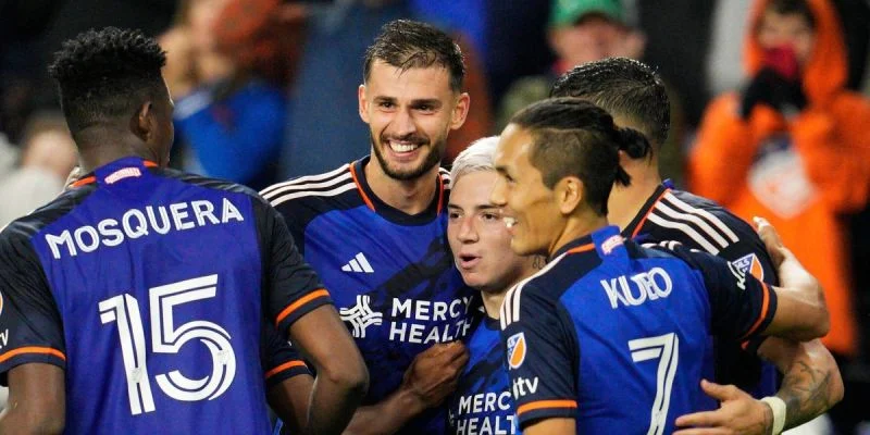 Нью-Йорк Ред Буллс - Цинциннати Нью-Йорк Ред Буллс - Цинциннати