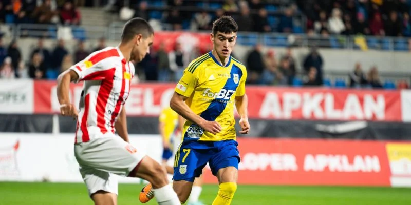 Полония Бытом - Арка