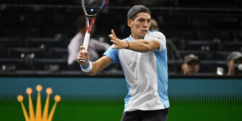 Павел Котов - Себастьян Баес