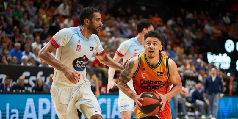 Олимпия Милано - Валенсия