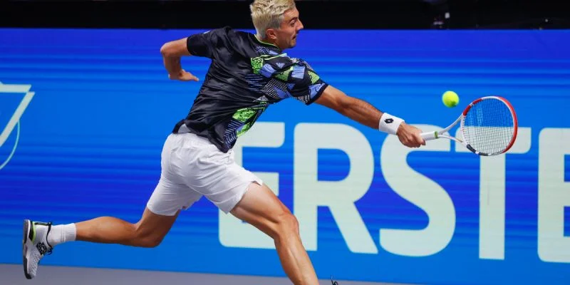 Себастьян Офнер - Адриан Маннарино Себастьян Офнер - Адриан Маннарино