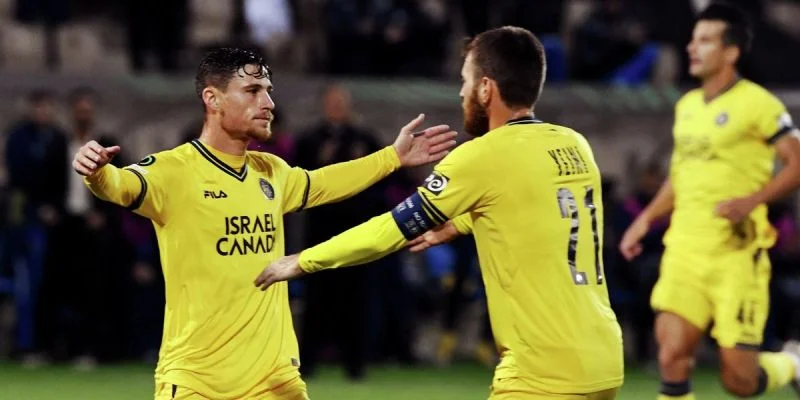 Заря - Маккаби Т-А