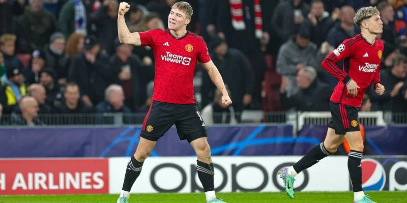 Манчестер Юнайтед - Лутон Таун Манчестер Юнайтед - Лутон Таун