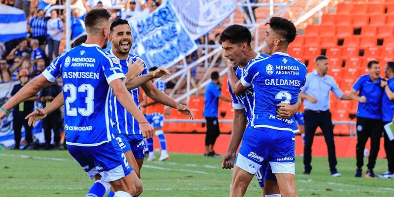 Сармиенто - Годой Крус Сармиенто - Годой Крус