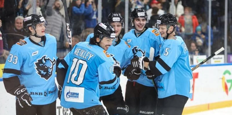 Динамо Мн - Металлург Мг Динамо Мн - Металлург Мг