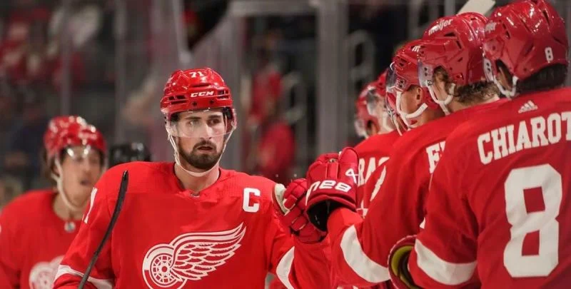 Детройт - Торонто