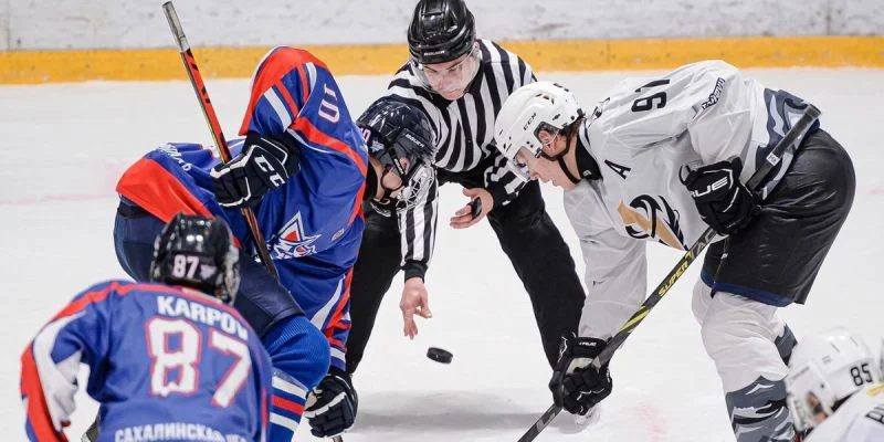 Тайфун - Сахалинские Акулы Тайфун - Сахалинские Акулы