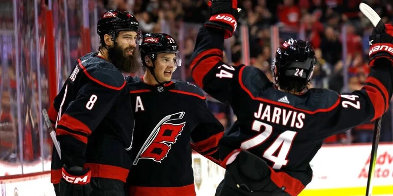 Каролина - Эдмонтон