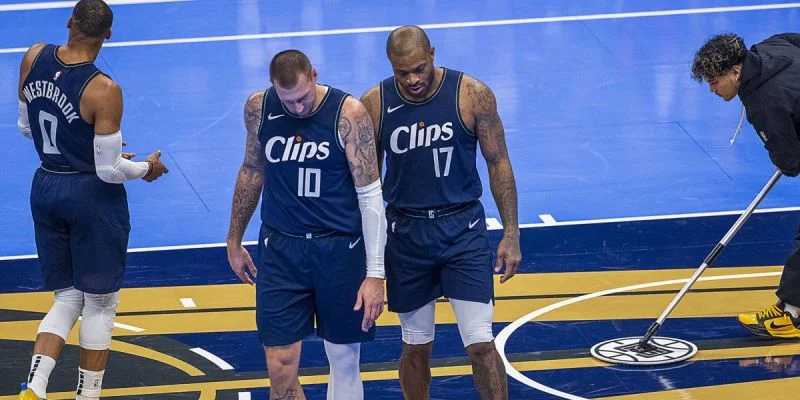 Сан-Антонио - Клипперс