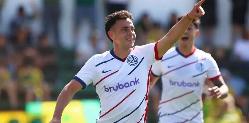 Дефенса и Хустисия - Сан-Лоренсо