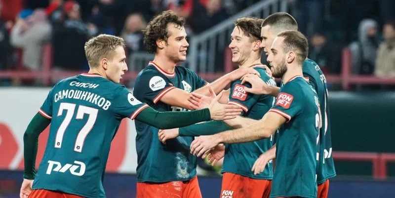 Крылья Советов - Локомотив