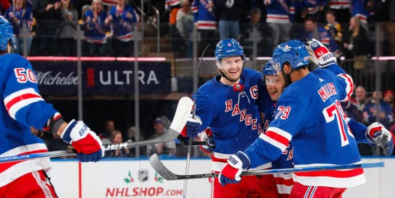 Рейнджерс - Детройт Рейнджерс - Детройт