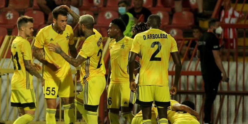 Шериф - Славия Прага