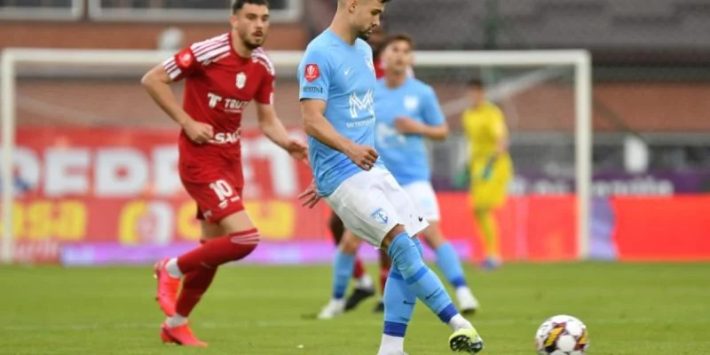 Волунтари - Петролул Плоешти