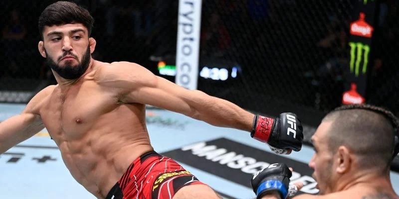 Бенеил Дариуш - Арман Царукян Бенеил Дариуш - Арман Царукян