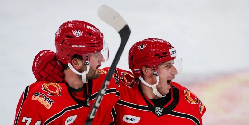 Шанхайские Драконы - Автомобилист