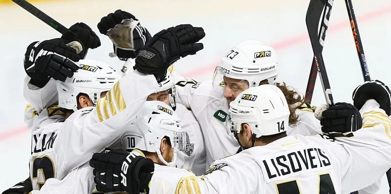 Адмирал - Динамо Мн