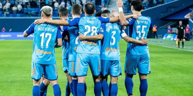 Локомотив - Зенит