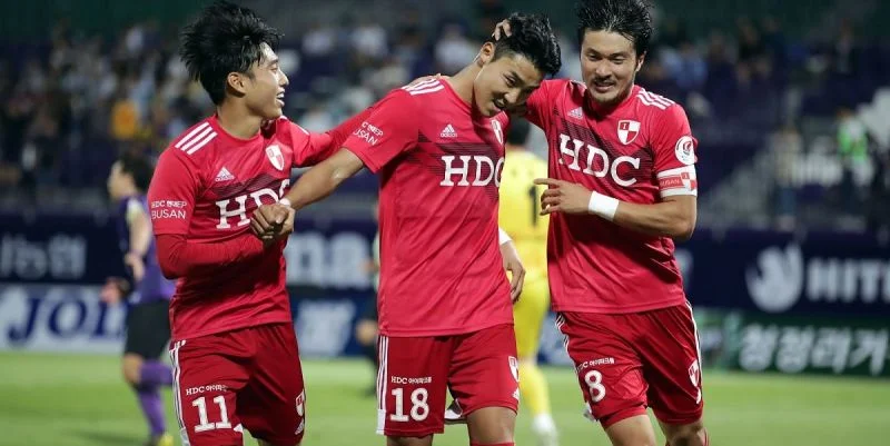 Пусан Ай'Парк - Сувон Пусан Ай'Парк - Сувон