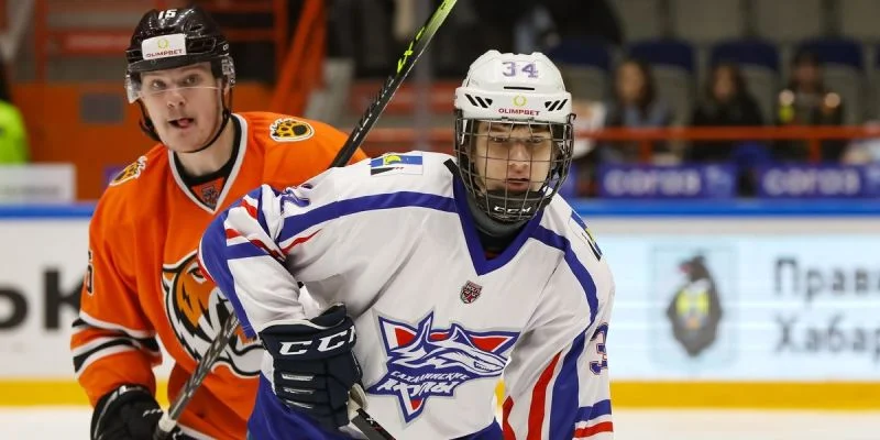 Сахалинские Акулы - Русские Витязи