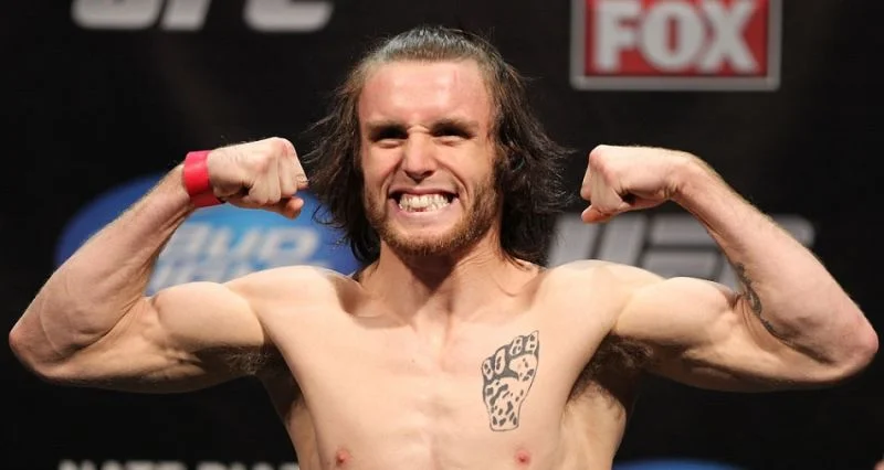 Тим Эллиотт - Су Мудаерджи Тим Эллиотт - Су Мудаерджи